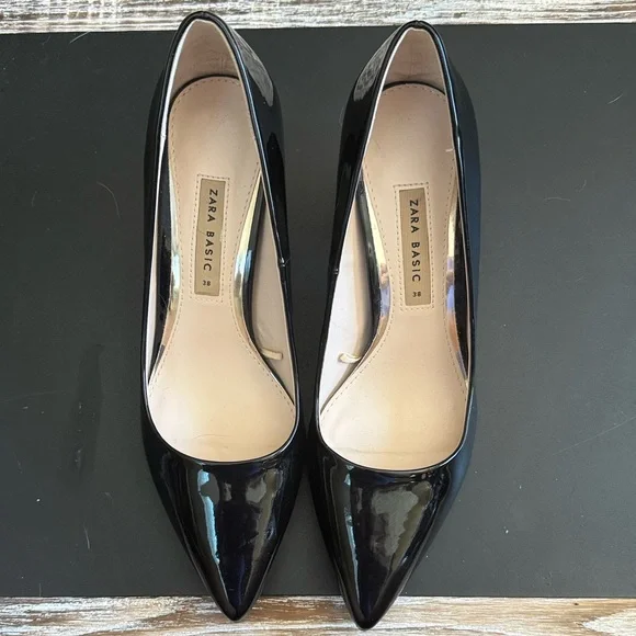 Zara Glossy Black Pointed Heels - Picture 2 of 5